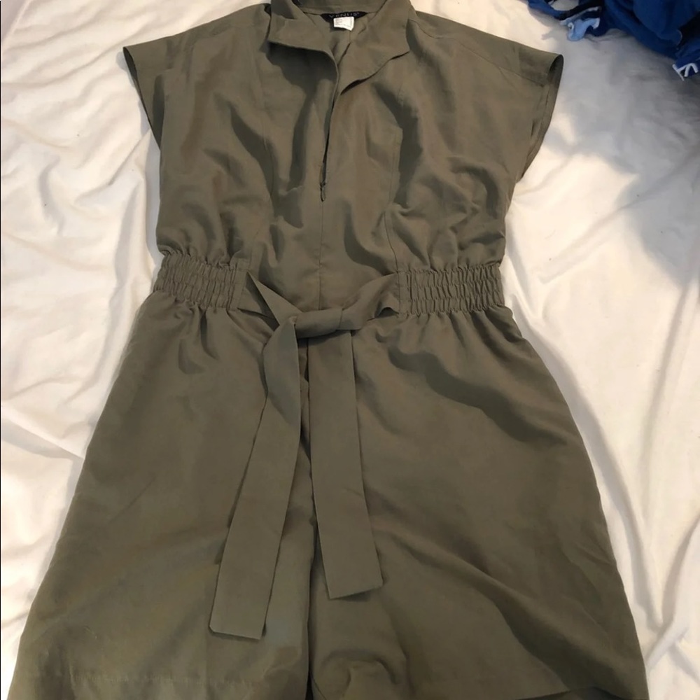 Venus romper size 8 olive green